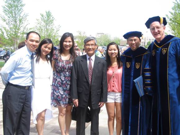 253392_494305043956169_996745475_n