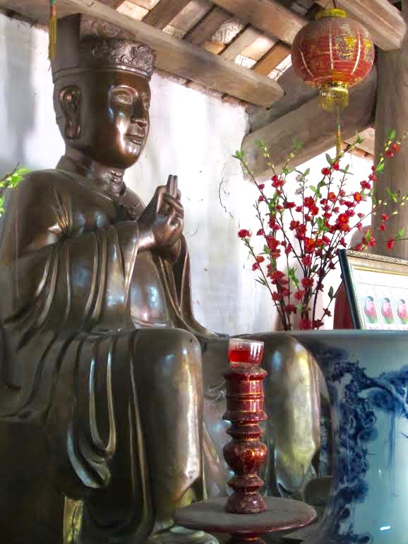 tue-tinh-pc-thompson